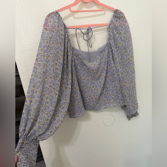 ASTR the label- Floral Ruffle Blouse - Picture 3 of 5